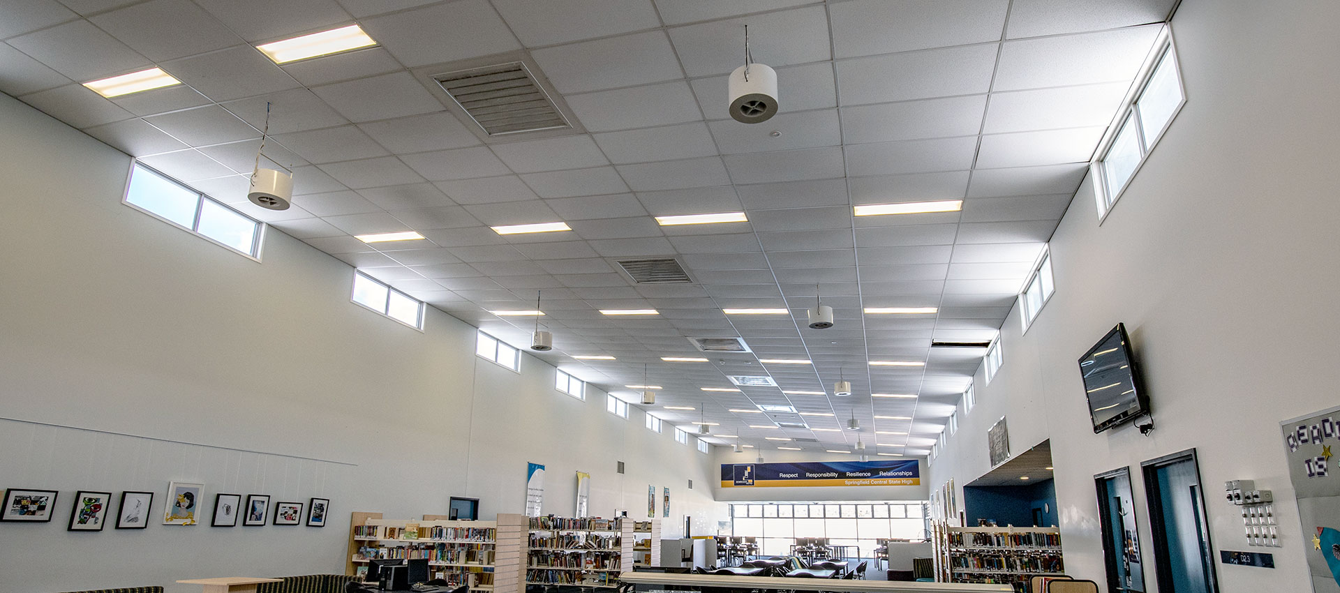 Airius Retail Series Destratification Fan 1