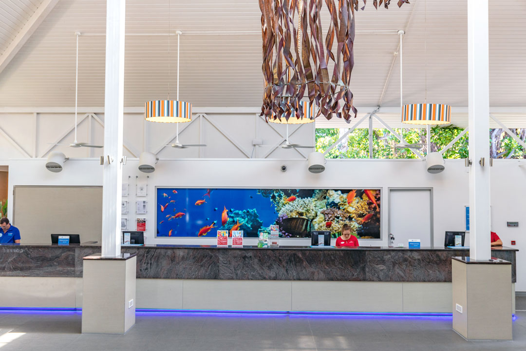 Destratification Ramada Reception R20 Narrow Aisle